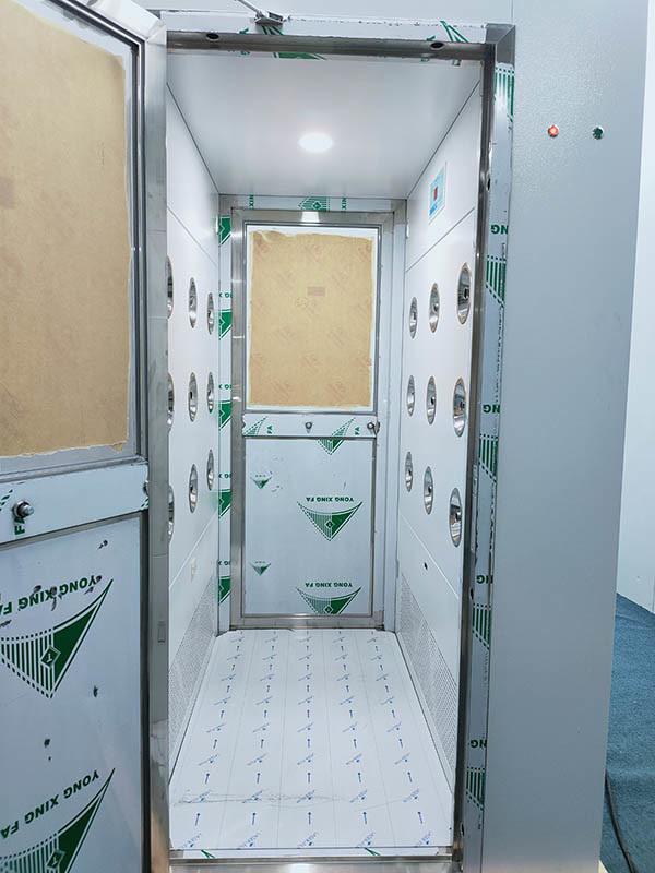 2 شخص غرفة دش الهواء AC220V 50HZ مرحلة واحدة لغرفة الأبحاث 1